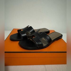 Hermes Black and Brown Sandals